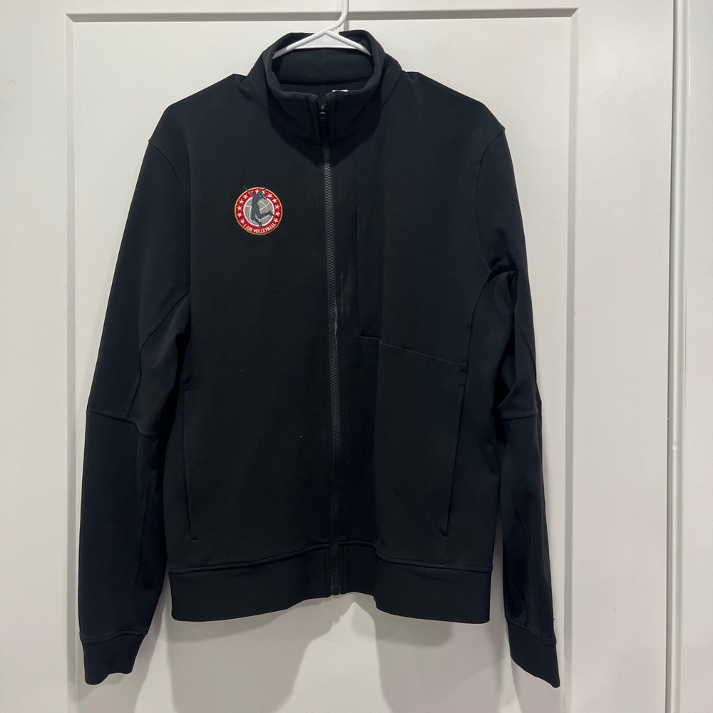 Lululemon Mens Black Full Zip Track Jacket I Am Volleyball Patch Mock Neck Large